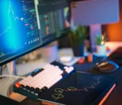 Modern-workspace-with-screens-displaying-cryptocurrency-market-data-and-trends